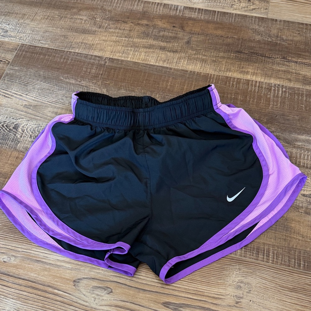 Nike Women's Black and Purple Athletic Shorts size xsmall